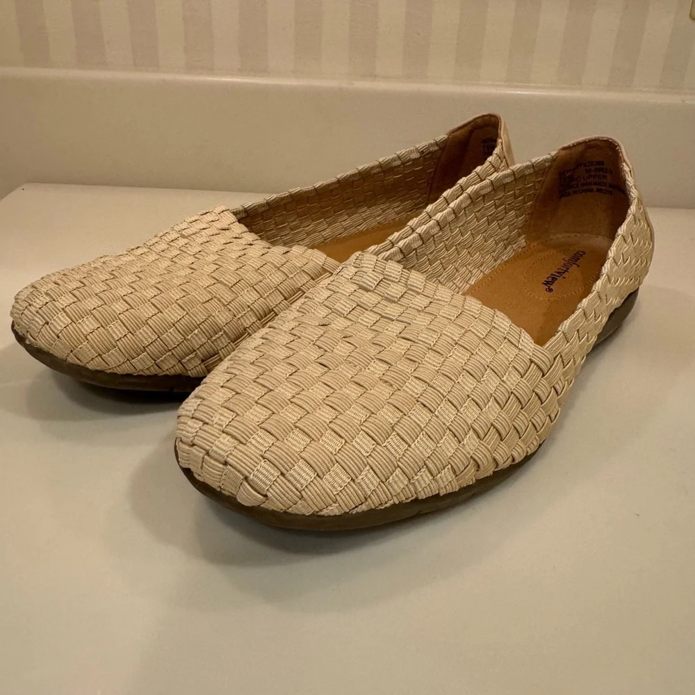 Comfortview The Bethany Slip On Flat - Khaki Metallic